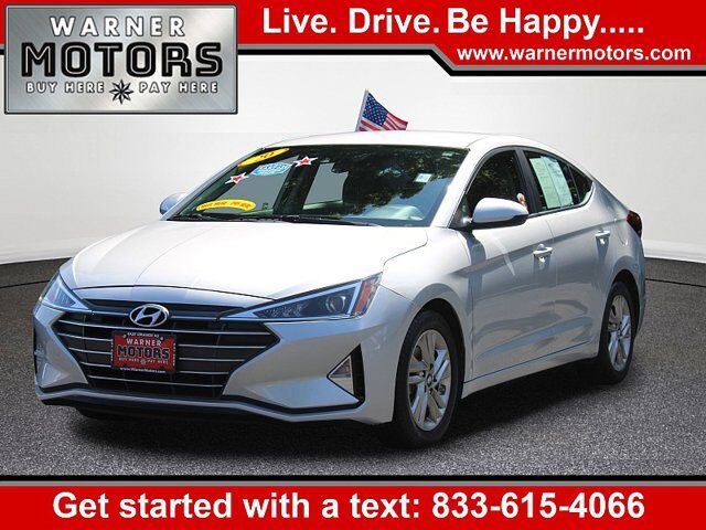 2020 Hyundai Elantra SEL — photo 1 of 1