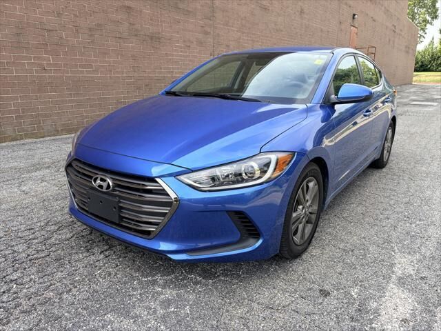 2017 Hyundai ELANTRA SE — photo 1 of 13