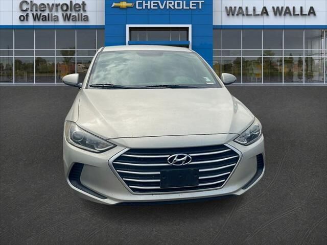 2017 Hyundai ELANTRA SE — photo 1 of 6
