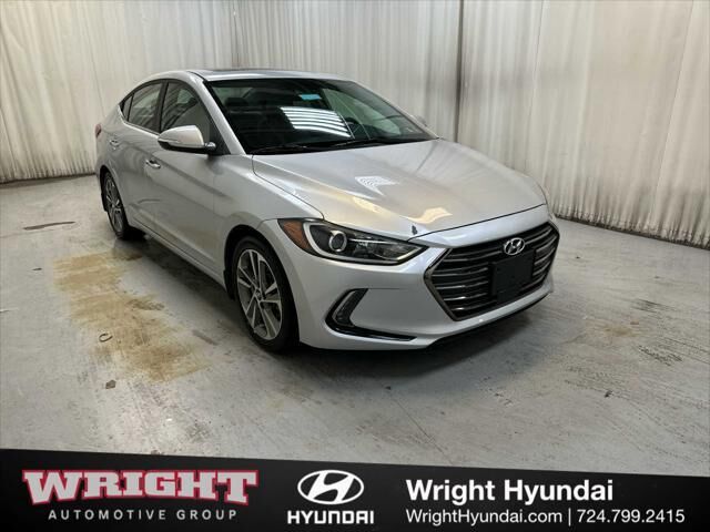 2017 Hyundai ELANTRA Limited — photo 1 of 13