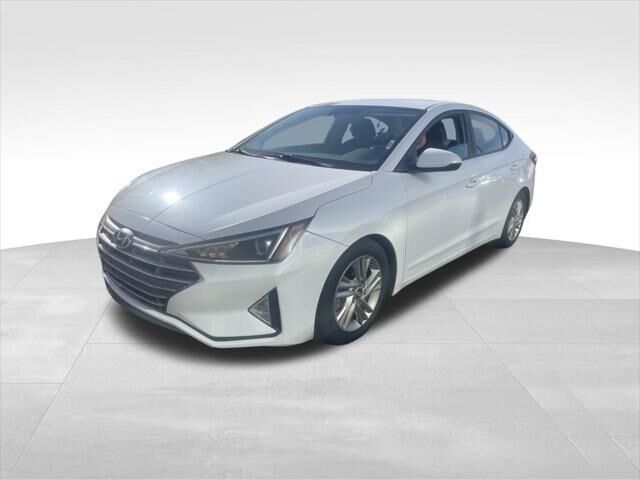 2020 Hyundai ELANTRA SEL — photo 1 of 9