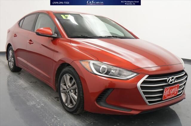 2017 Hyundai ELANTRA SE — photo 1 of 26