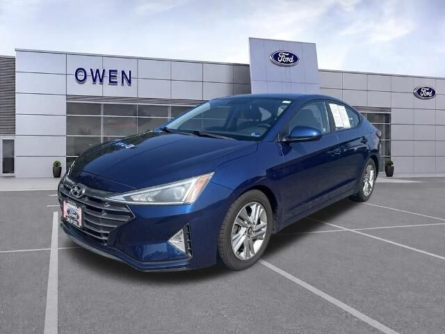 2019 Hyundai ELANTRA SE