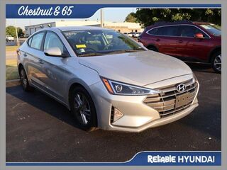 2019 Hyundai ELANTRA SEL — photo 1 of 13