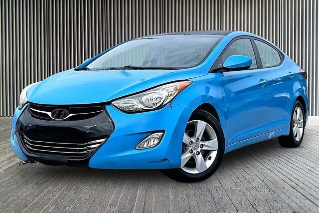 2013 Hyundai ELANTRA GLS — photo 1 of 26