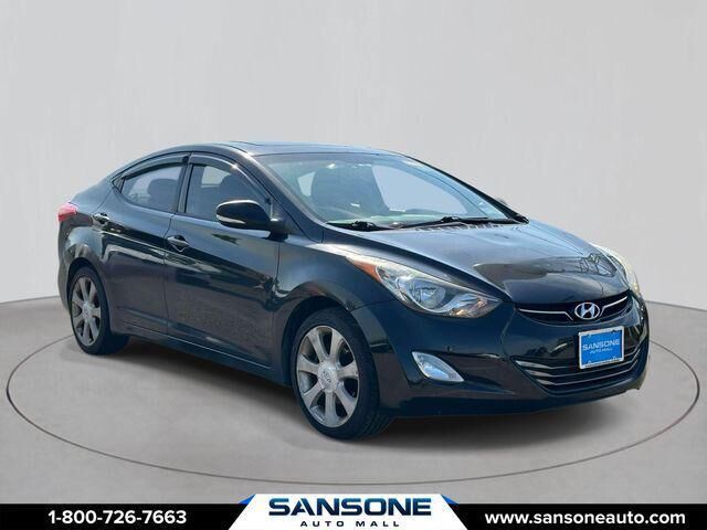 2011 Hyundai ELANTRA Limited — photo 1 of 13