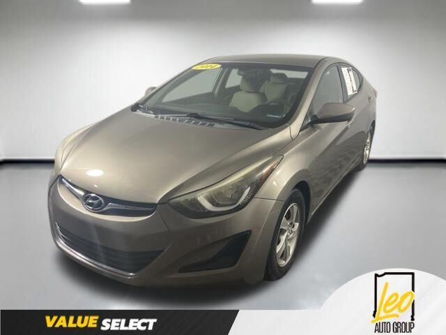 2014 Hyundai ELANTRA SE — photo 1 of 13