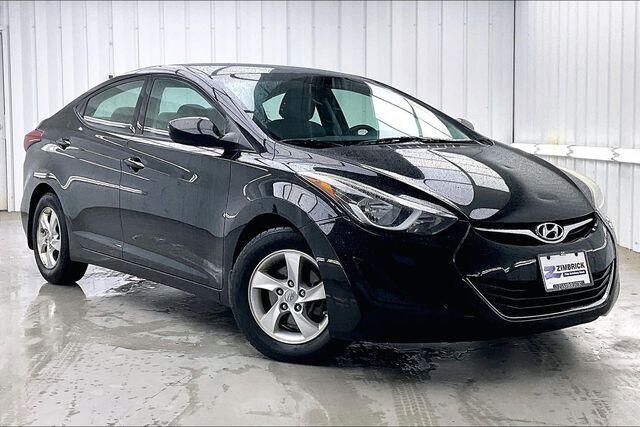 2014 Hyundai ELANTRA SE — photo 1 of 13