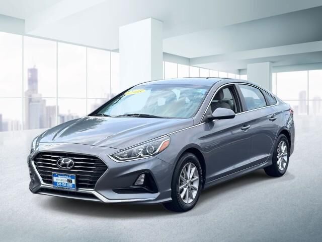 2018 Hyundai SONATA SE — photo 1 of 13