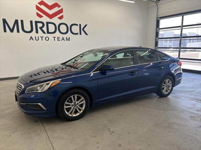 2016 Hyundai SONATA SE — photo 1 of 13