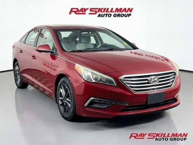 2015 Hyundai SONATA SE — photo 1 of 12