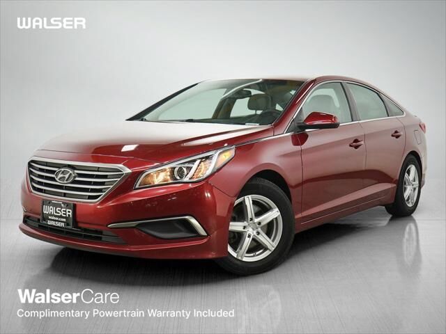 2016 Hyundai SONATA SE — photo 1 of 13