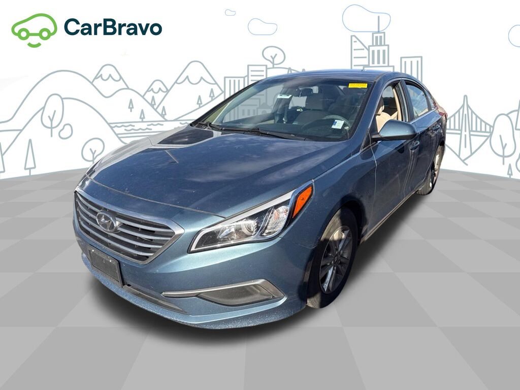 2017 Hyundai Sonata 2.4L — photo 1 of 7