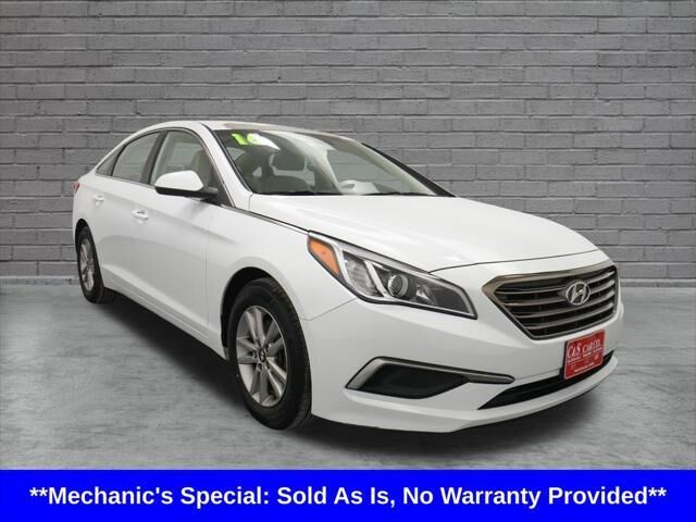2016 Hyundai SONATA SE