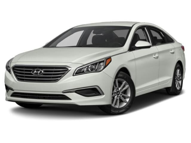 2015 Hyundai SONATA SE — photo 1 of 13