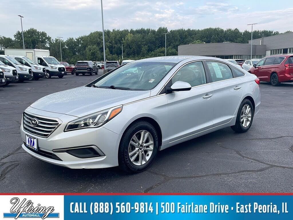 2017 Hyundai SONATA Base — photo 1 of 14