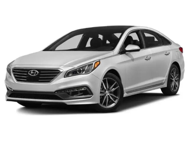2015 Hyundai SONATA Limited 2.0T — photo 1 of 1