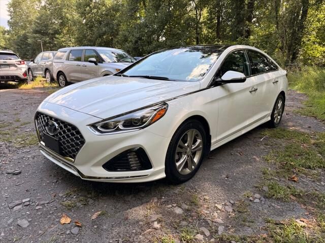 2019 Hyundai SONATA Limited — photo 1 of 13
