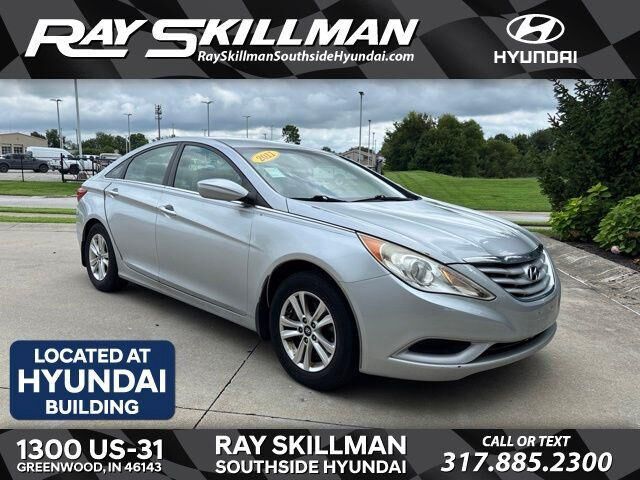 2011 Hyundai SONATA GLS — photo 1 of 13
