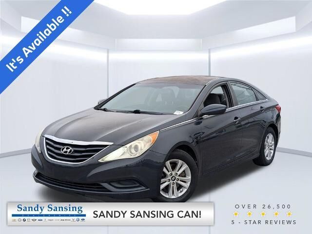 2013 Hyundai SONATA GLS