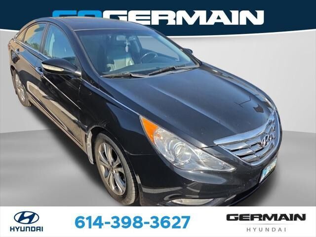 2013 Hyundai SONATA Limited — photo 1 of 16