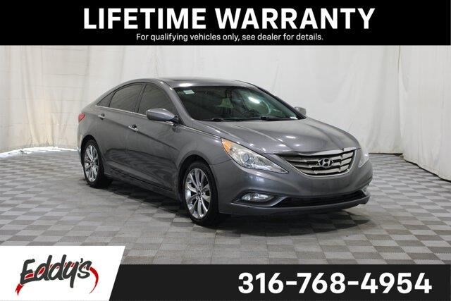 2013 Hyundai SONATA SE