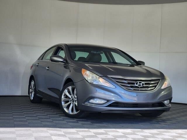 2013 Hyundai SONATA SE