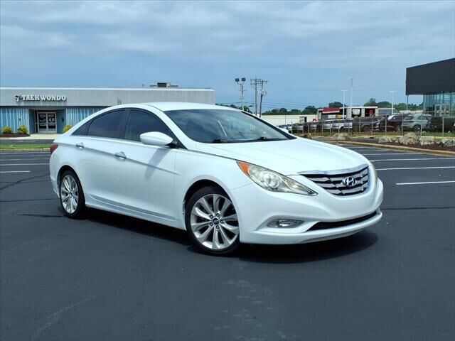 2011 Hyundai SONATA SE — photo 1 of 13