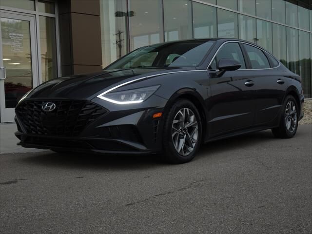 2020 Hyundai SONATA SEL — photo 1 of 13