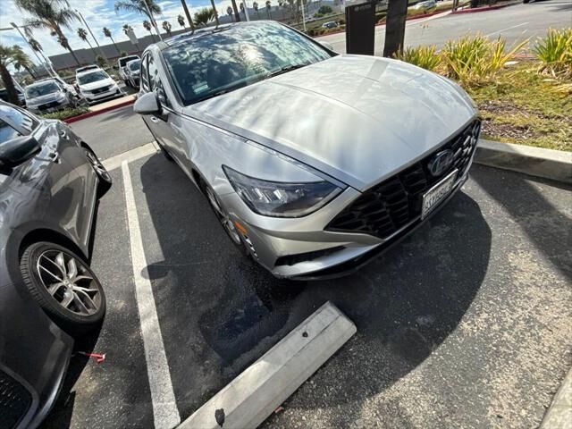 2020 Hyundai SONATA SEL — photo 1 of 2