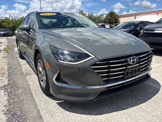2021 Hyundai SONATA SE — photo 1 of 13