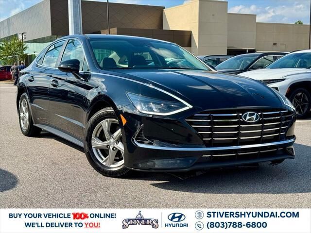 2022 Hyundai SONATA SE
