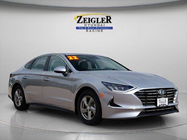 2022 Hyundai SONATA SE