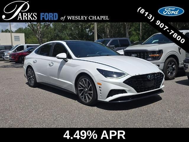 2020 Hyundai SONATA Limited — photo 1 of 26