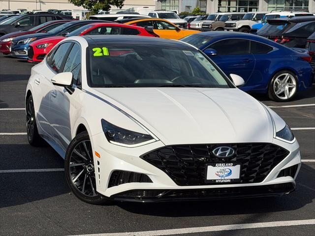 2021 Hyundai SONATA Limited — photo 1 of 13