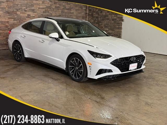 2021 Hyundai SONATA Limited — photo 1 of 5