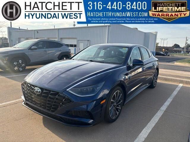 2020 Hyundai SONATA Limited — photo 1 of 1