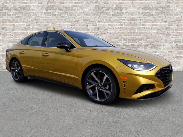 2021 Hyundai SONATA SEL Plus — photo 1 of 13
