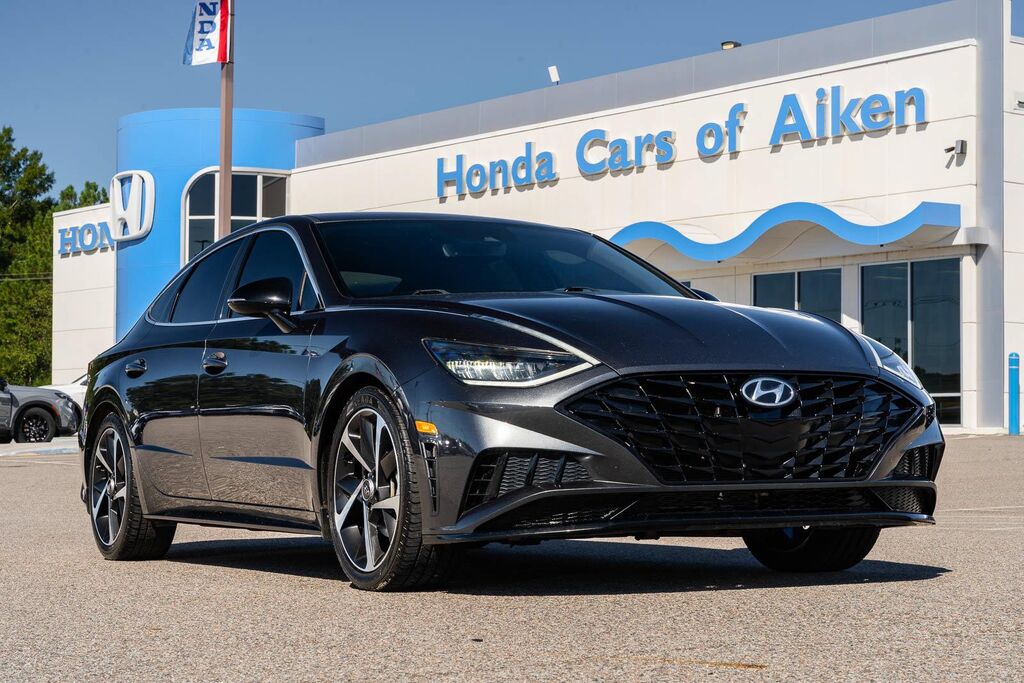 2021 Hyundai SONATA SEL Plus — photo 1 of 13