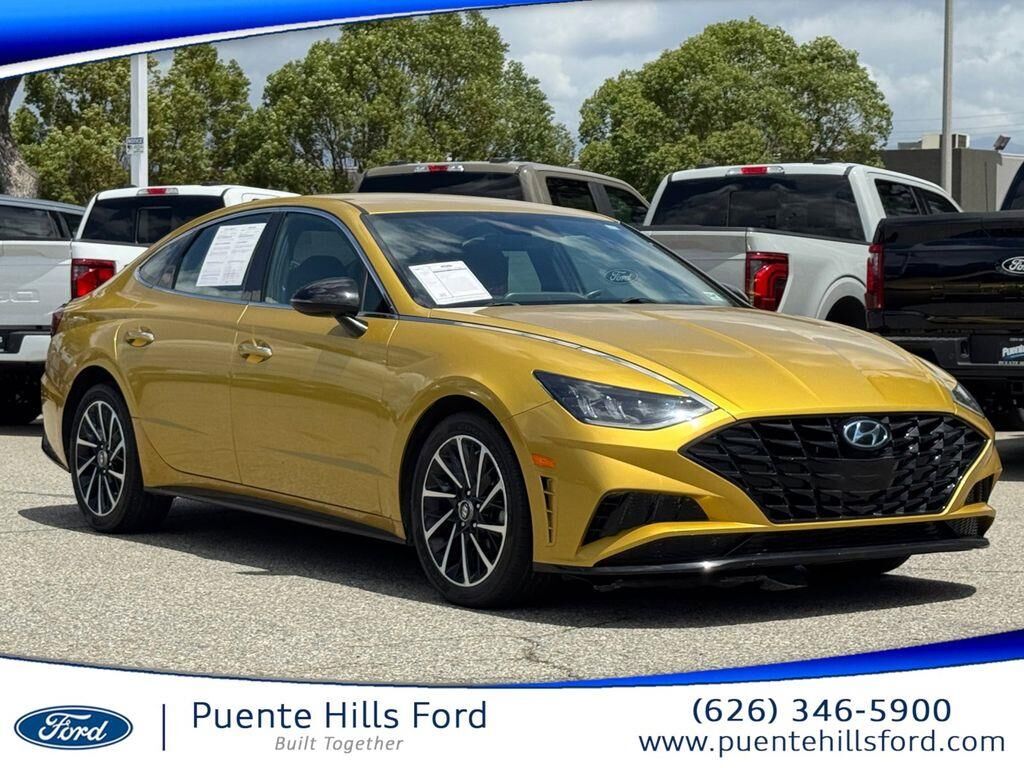 2020 Hyundai SONATA SEL Plus — photo 1 of 3