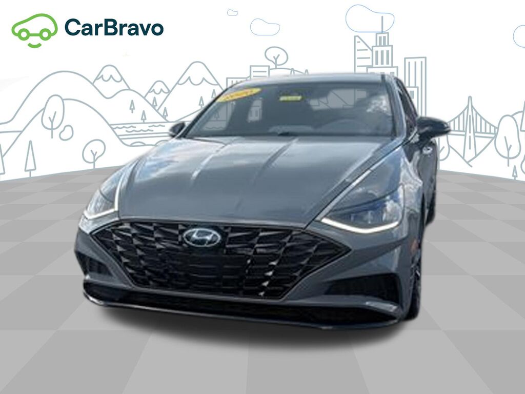 2020 Hyundai Sonata SEL Plus — photo 1 of 5