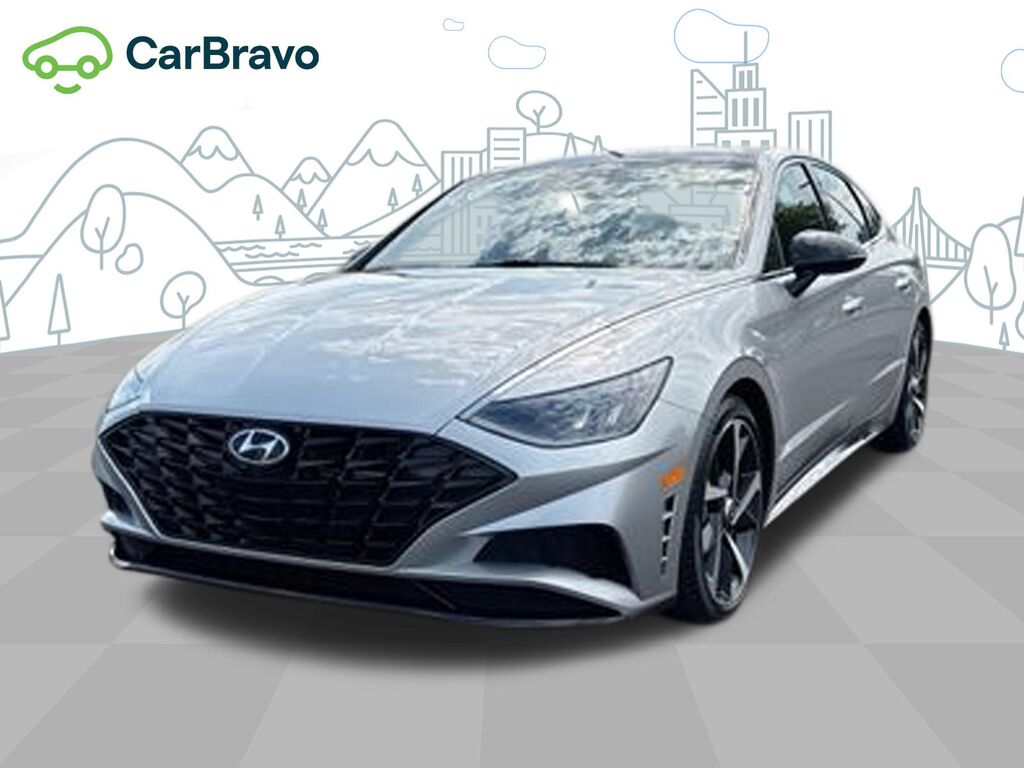 2022 Hyundai Sonata SEL Plus — photo 1 of 6