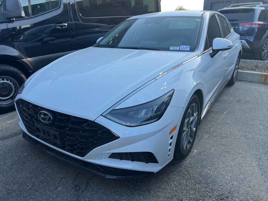 2021 Hyundai SONATA SEL — photo 1 of 2
