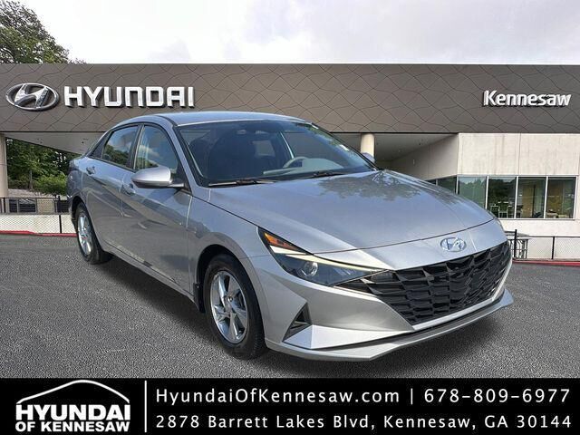 2022 Hyundai ELANTRA SE