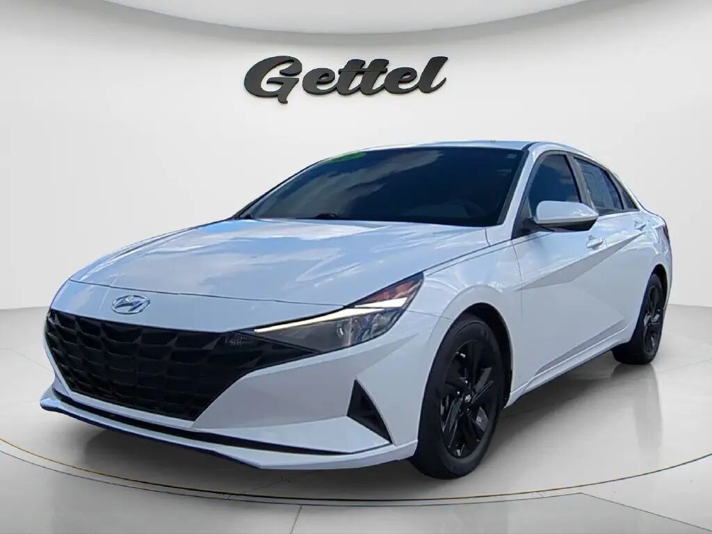 2021 Hyundai ELANTRA SEL — photo 1 of 13