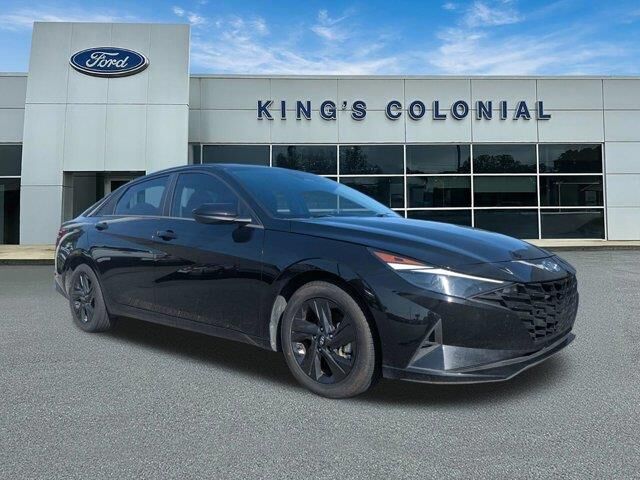 2023 Hyundai ELANTRA SEL — photo 1 of 13