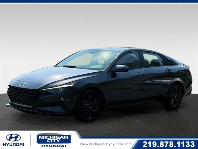 2023 Hyundai ELANTRA SEL — photo 1 of 13