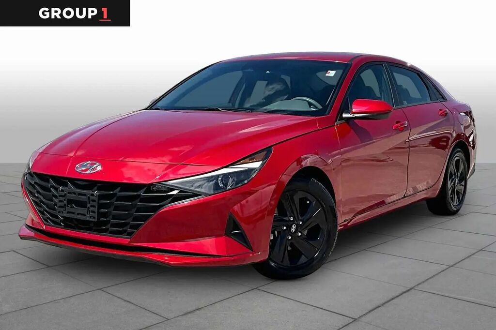 2021 Hyundai ELANTRA SEL — photo 1 of 12