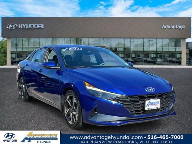 2022 Hyundai ELANTRA SEL — photo 1 of 26