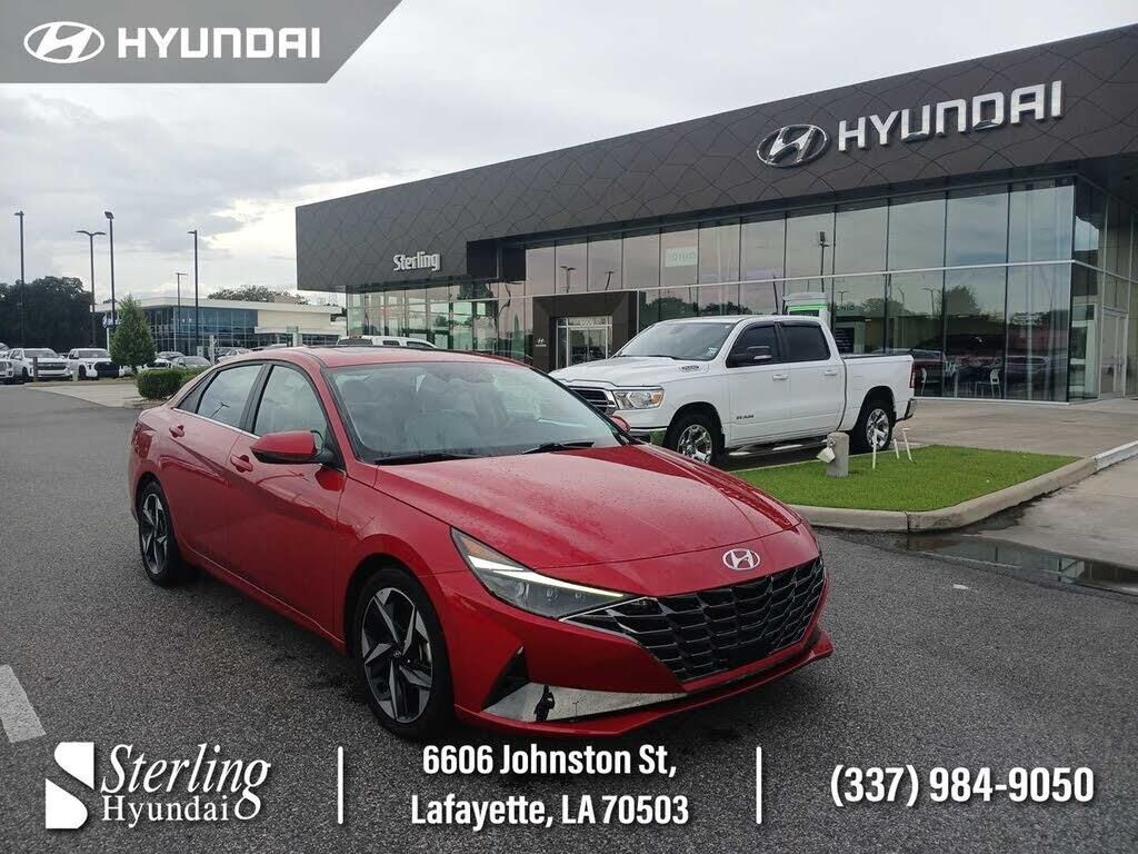 2021 Hyundai ELANTRA Limited — photo 1 of 1